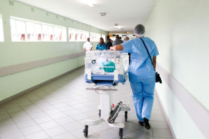 Η ΕΑΕΕ ζητάει άρση ή μείωση του ΦΠΑ και του φόρου ασφαλίστρων