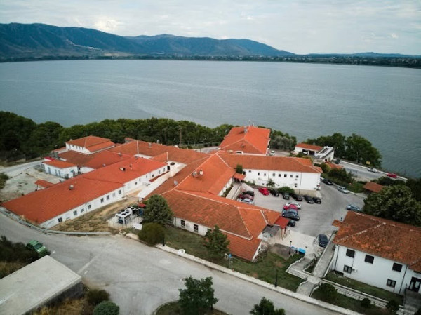 Συναγερμός στην Καστοριά για κρούσματα σαλμονέλας σε νεαρά άτομα και παιδιά