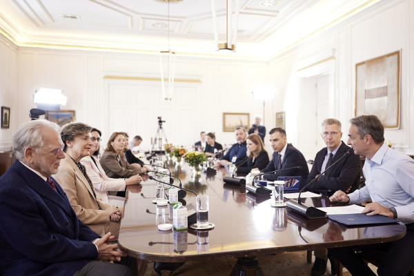 Μητσοτάκης σε γιατρούς για την αυτόματη αναγνώριση ειδικότητας από τις ΗΠΑ: Μία απλή αίτηση στον ΠΙΣ θα αρκεί