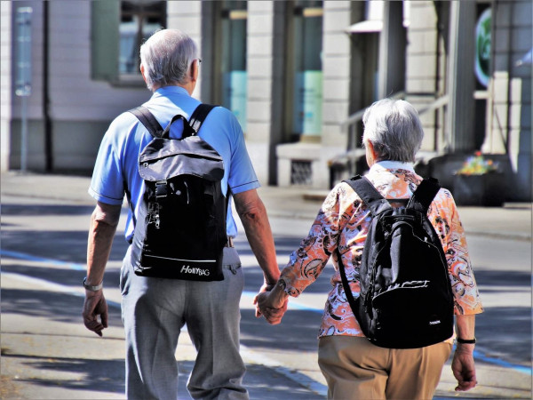 Νέα μελέτη: Τα οκτώ μυστικά για να «καθυστερήσουμε» την γήρανση