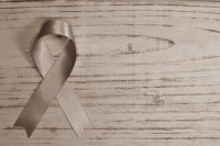 Στα χαρτιά παραμένει το Εθνικό Ινστιτούτο Νεοπλασιών: Αποσπασματική η διαχείριση του καρκίνου στη χώρα