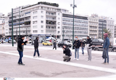 Πάνω από 21.200 κρούσματα, 49 νεκροί και 361 διασωληνωμένοι