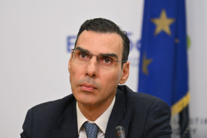 Θεμιστοκλέους: Περισσότερο προσωπικό, νέες υποδομές και ψηφιακές υπηρεσίες αλλάζουν το ΕΣΥ