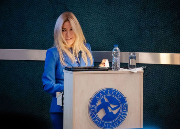 Η Μαριάννα Λάτση στο κεντρικό βήμα της εκδήλωσης/STUDIO PANOULIS