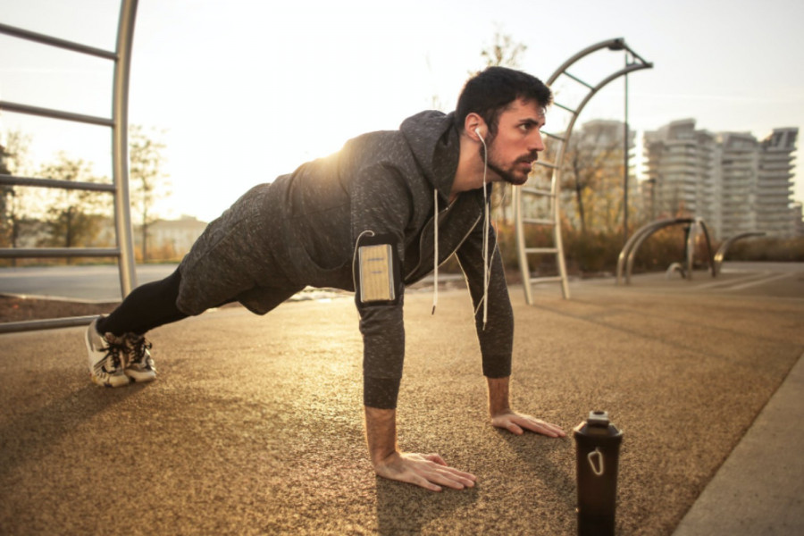 Μελέτη: Αν κάνεις τόσα push ups, κινδυνεύεις πολύ λιγότερο από καρδιακές παθήσεις