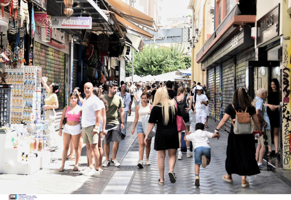 Αναζωπύρωση της πανδημίας φέρνει η «Κένταυρος» το φθινόπωρο