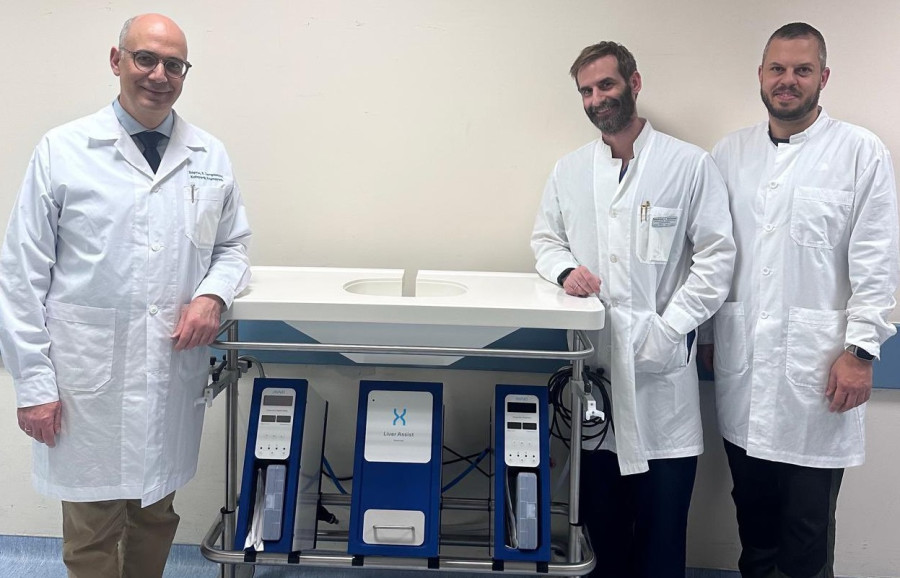 Η πρώτη μηχανή εξωσωματικής συντήρησης οργάνων στην Ελλάδα εγκαταστάθηκε στο Λαϊκό Νοσοκομείο