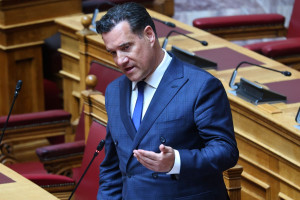Γεωργιάδης για ΑΧΕΠΑ: «Παρατείνουμε την ίδια σύμβαση για 30 χρόνια»