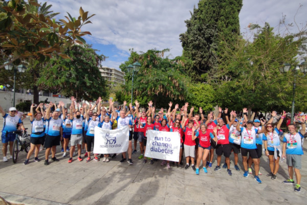 Η ομάδα «Τρέχουμε για να αλλάξουμε το Διαβήτη / Run to Change Diabetes» της Novo Nordisk Hellas συμμετείχε στον Ημιμαραθώνιο της Αθήνας 2021