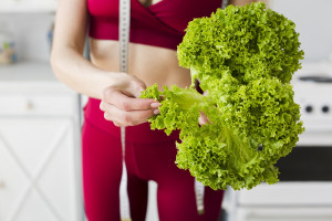 Η vegan διατροφή είναι καλύτερη από τη μεσογειακή για την απώλεια βάρους