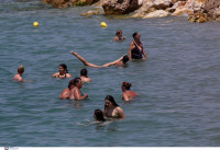 Οι ακατάλληλες παραλίες για κολύμπι στην Αττική σύμφωνα με εγκύκλιο του Υπουργείου Υγείας