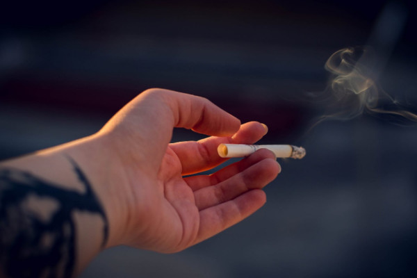 Μελέτη απαντά: Γιατί ορισμένοι καπνιστές δεν προσβάλλονται από τον καρκίνο του πνεύμονα