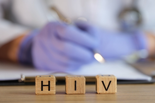 Ένα βήμα πιο κοντά στον έλεγχο του HIV/AIDS η Ελλάδα με τη διάθεση της PrEP
