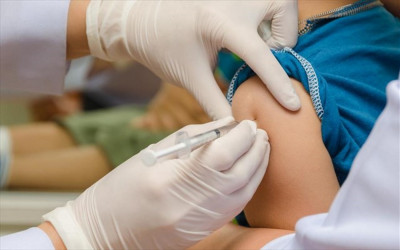 Κορονοϊός: Αίτημα Pfizer για χορήγηση εμβολίου σε παιδιά 5-11 ετών