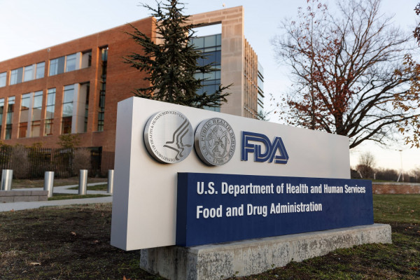 O FDA διόρισε τον πρώτο διευθυντή τεχνητής νοημοσύνης, με στόχο την επιτάχυνση των αξιολογήσεων