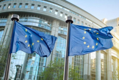 Κορονοϊός: Η Ευρωπαϊκή Επιτροπή διαθέτει άλλα 122 εκατ. ευρώ για ερευνητικές ανάγκες