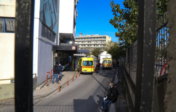 Θεσσαλονίκη: Στο Ιπποκράτειο ο πολυτραυματίας από έκρηξη σε μάντρα - Κρίσιμη η κάταστασή του