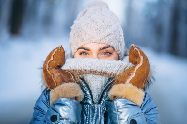 Πως επηρεάζει τα μάτια μας η χειμωνιάτικη παγωνιά - Τα ενοχλητικά συμπτώματα