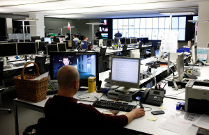 Όταν οι δημοσιογράφοι των newsrooms αναπτύσσουν ψυχικό τραύμα λόγω επικαιρότητας