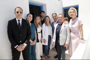 Γεωργιάδης από Μύκονο: «Διευκολύνεται η απρόσκοπτη λειτουργία των δομών υγείας στο νησί»