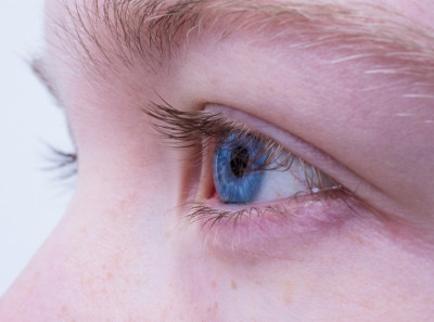 Νέα εξέταση ρουτίνας στα μάτια προβλέπει με ακρίβεια 80% τον κίνδυνο εμφράγματος