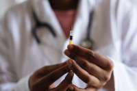 Κομισιον: Πολύ κοντά σε συμφωνία και για έβδομο εμβόλιο κορονοϊού