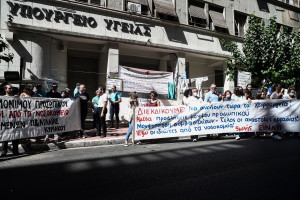 Le Monde: «Σε άθλια κατάσταση η δημόσια υγεία στην Ελλάδα»