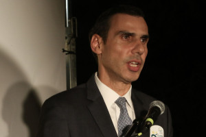 Θεμιστοκλέους: «Μεταρρυθμίζουμε τους κανονισμούς λειτουργίας των νοσοκομείων, δυναμώνουμε το ΕΣΥ»