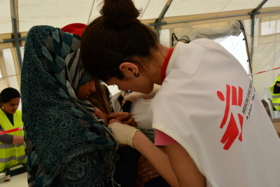 Εμβολιάστηκαν ανήλικοι πρόσφυγες-μετανάστες στη Λέσβο
