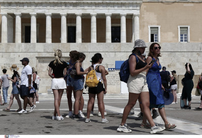 Πάμε σε 18.000 κρούσματα ημερησίως τον Οκτώβριο χωρίς εμβολιασμούς