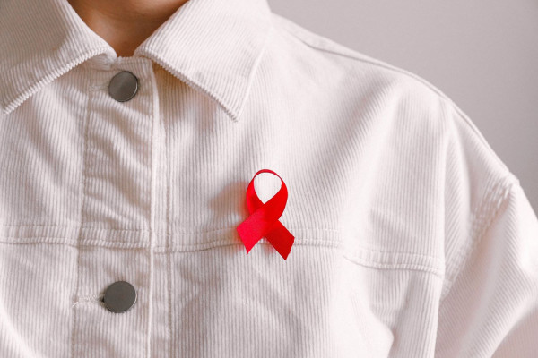 Ευρωπαϊκή Εβδομάδα Εξέτασης για HIV και ιογενείς ηπατίτιδες - Οι δράσεις της Θετικής Φωνής