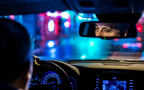 Πώς μπορείτε να έχετε καλύτερη όραση κατά τη νυχτερινή οδήγηση