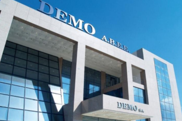 DEMO ΑΒΕΕ: H ελληνική φαρμακοβιομηχανία βραβεύτηκε στα «Diamonds of the Greek Economy 2021»
