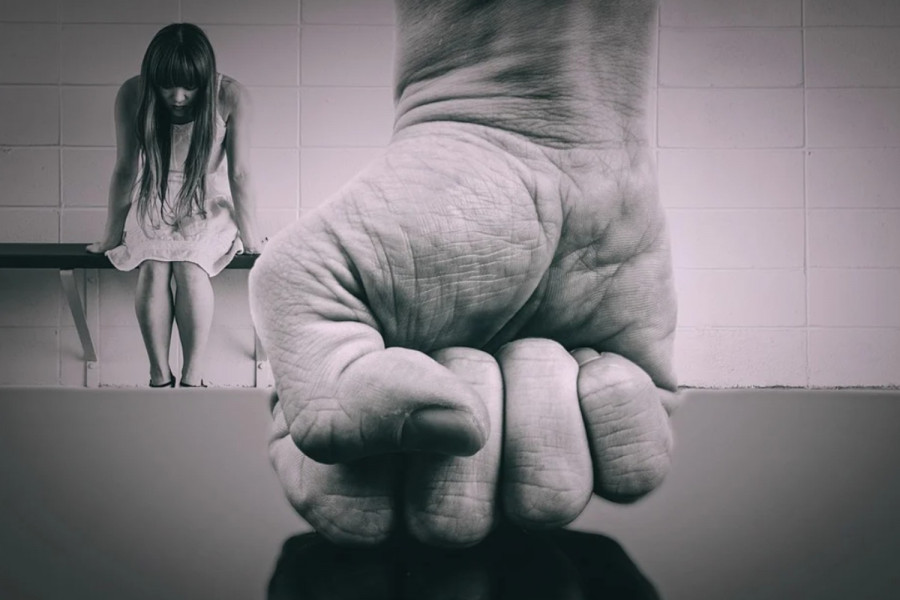 Ενδοοικογενειακή βία: Αναγνωρίζοντας τα σημάδια για να βγεις από μία  κακοποιητική σχέση