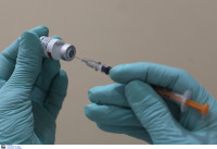 Οδηγίες για τον εμβολιασμό με αναμνηστική δόση, τι ισχύει για όσους νόσησαν πριν και μετά τον εμβολιασμό τους