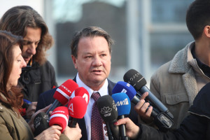 Η μάστιγα της ενδοοικογενειακής βίας και οι μορφές της - Η κόλαση που ζουν χιλιάδες Ελληνίδες