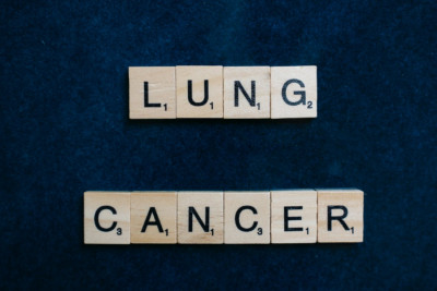 Υποψήφιο φάρμακο για τον καρκίνο του πνεύμονα προσφέρει ελπίδα για μεγαλύτερη διάρκεια ζωής