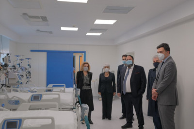 Παραδόθηκαν οι νέες κλίνες ΜΕΘ στο νοσοκομείο Νίκαιας