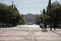 Κορονοϊός Ελλάδα: Σε σταθερά καθοδική πορεία οι διασωληνωμένοι