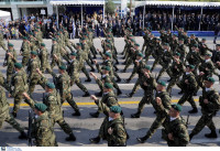 Κορονοϊός: Θα γίνει μόνο στρατιωτική παρέλαση και αυστηρά για 60 λεπτά