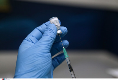 Κικίλιας: Νέα κίνητρα για γιατρούς και φαρμακοποιούς, μπόνους για κλείσιμο ραντεβού εμβολιασμών