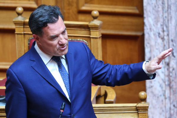 Γεωργιάδης από Βουλή: «Με χαμηλότερο clawback για μια τριετία τα φάρμακα που θα εντάσσονται στο Ταμείο Καινοτομίας»