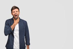 Γιατί οι γυναίκες δεν μπορούν να επωφεληθούν από εργαλείο AI για τον καρκίνο του λάρυγγα