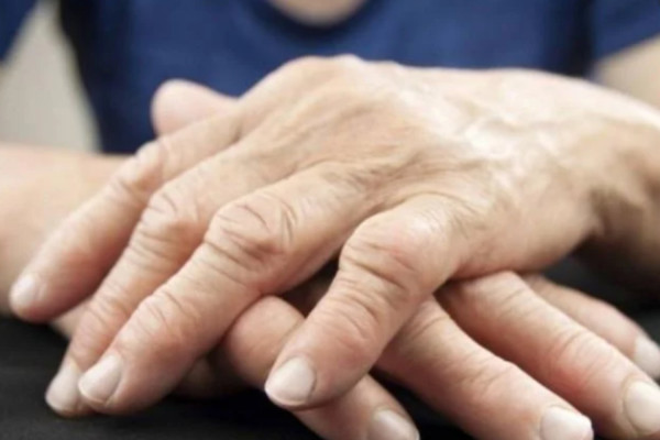 Ρευματοπαθείς: Ο κορονοϊός επηρέασε αρνητικά τη ψυχολογία των περισσότερων ασθενών