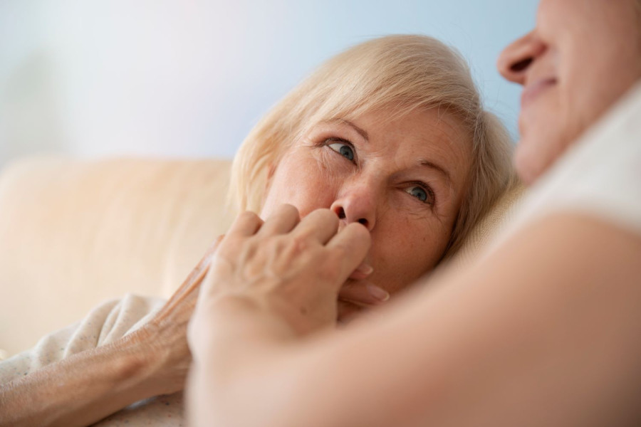 Νέα μελέτη για το σεξ στην εμμηνόπαυση: Δεν μειώνονται ο οργασμός και η ικανοποίηση