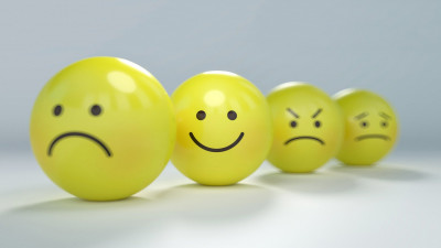 Είσαι γκρινιάρης; Τα αρνητικά συναισθήματα είναι πολύ πιο χρήσιμα για την ευημερία σου από όσο νόμιζες
