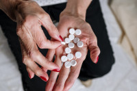 Αποτελεσματικά κατά της Όμικρον τα χάπια των Pfizer και MSD