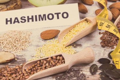 Θυρεοειδίτιδα Hashimoto: Παίζει ρόλο η διατροφή;