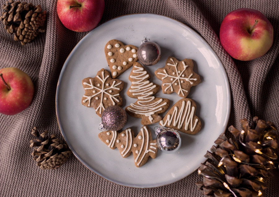 Υπέροχη συνταγή για τραγανά κανελάτα μπισκότα που «μυρίζουν» Χριστούγεννα