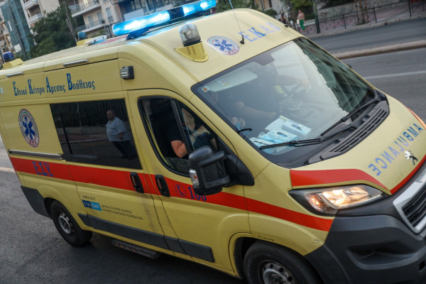 Βαρέα και ανθυγιεινά για παλαιούς νοσηλευτές και διασώστες ΕΚΑΒ – Έως και πέντε χρόνια νωρίτερα η σύνταξη
